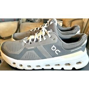 On Cloudrunner 2 Running Shoes Women's Size 10 Alloy/Chambray